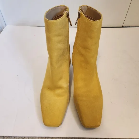 LIZZO BOOTIES FROM SAM EDELMAN YELLOW/MUSTARD SQUARE TOE SUEDE SIZE 7