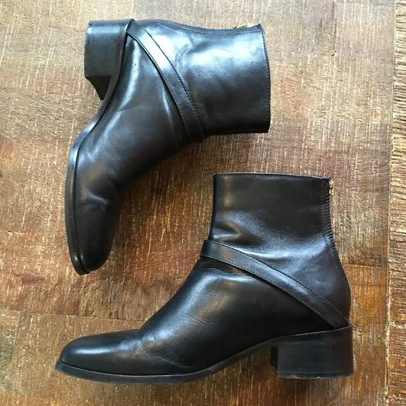 LK Bennett Kaitlyn Black Leather Ankle Boot Womens 38 (7.5-8) Zip Up Low Heel