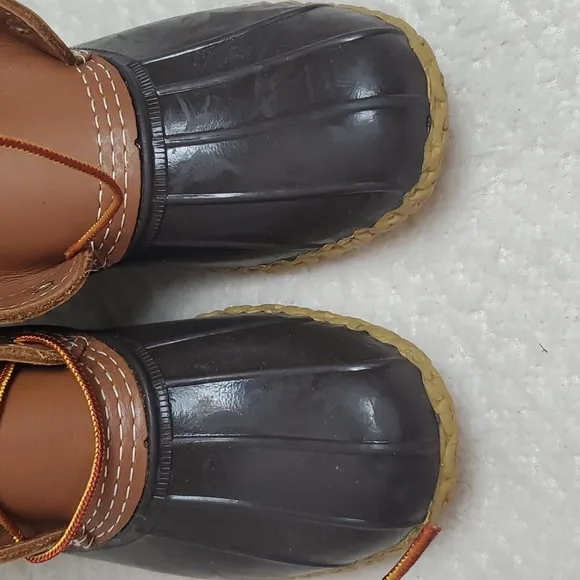 LL Bean Kids Brown Lace Up Ankle Duck Boots Size 5