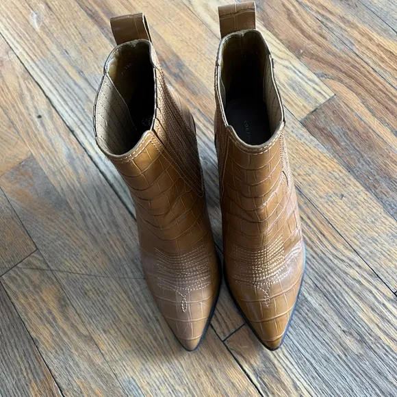 Loeffler Randall Kali Western Boot in Honey | Size 8