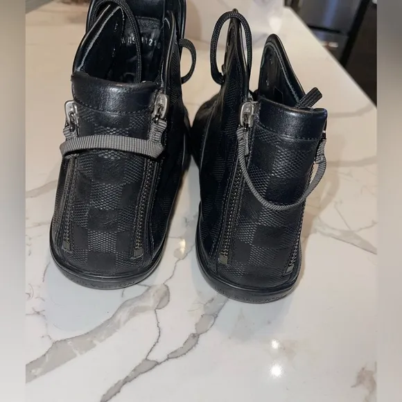 Louis Vuitton High Top Black Damien Sneakers