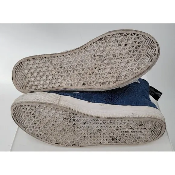 Love Moschino Quilted Hearts Peace High Top Sneakers