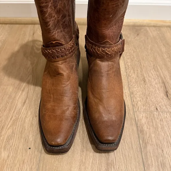 Lucchese Women's Honey Harness Square Toe Boots
