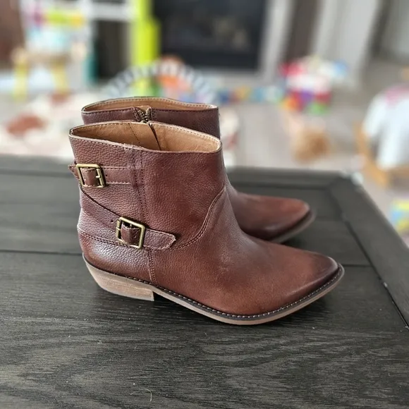 Lucky Brand Caelyn Leather Boots