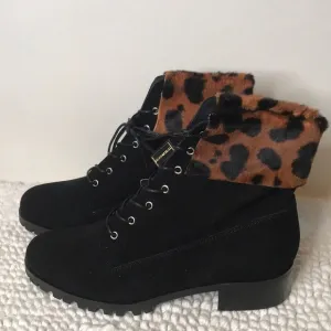 M Grigiarancio Made in Italy hand made Leather Boots.
