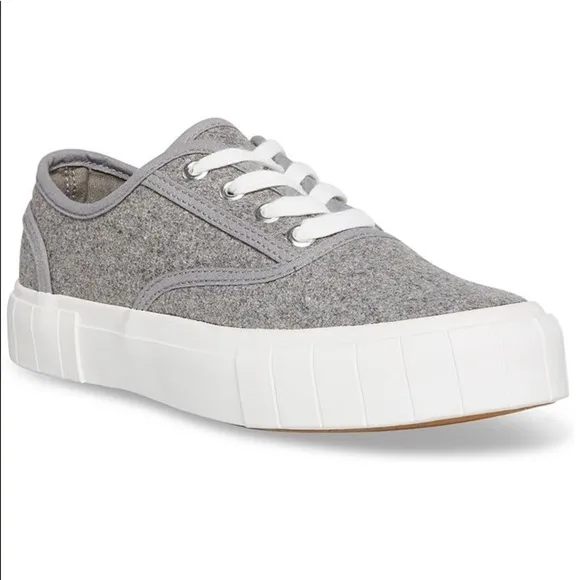 Madden Girl Gray Bexx Lace-Up Sneakers