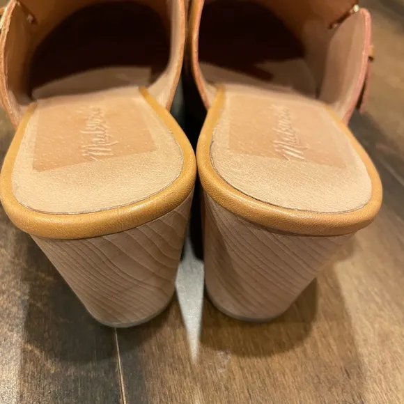 Madewell Monique Buckle Clog NWOT