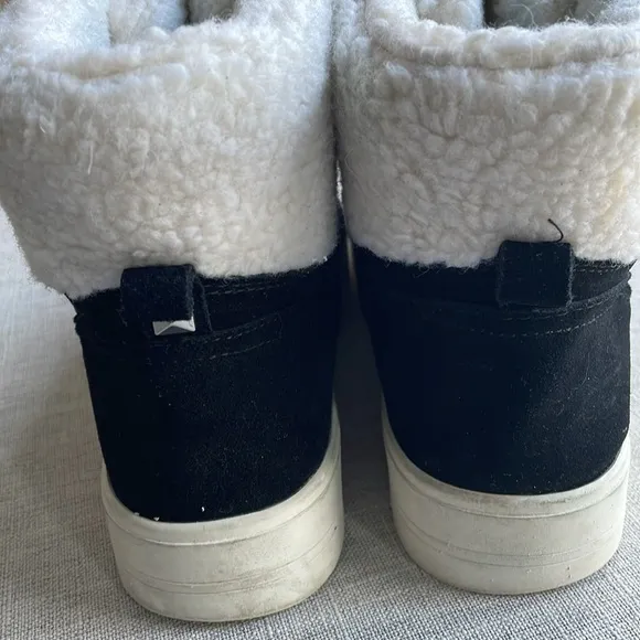 MARC FISHER BLACK DAIRE ANKLE BOOTIE / SNEAKERS size 10