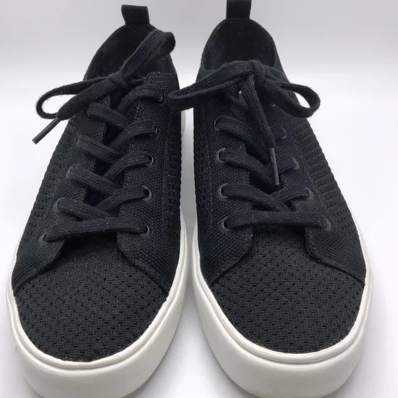 Marc Fisher Black Mesh Deck Shoes Lace Up Sneakers Size 7M