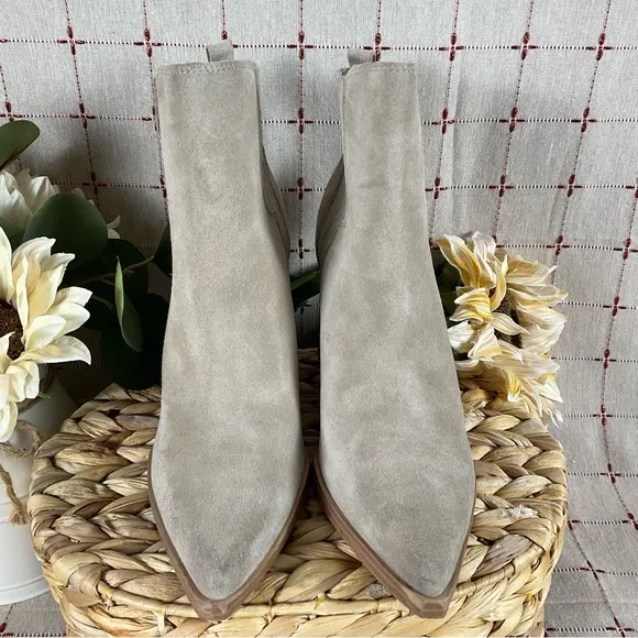 Marc Fisher LTD Oshay Tan Suede Pointed Toe Ankle Boots Size 7.5