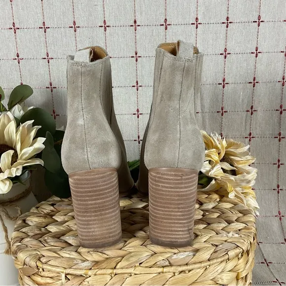 Marc Fisher LTD Oshay Tan Suede Pointed Toe Ankle Boots Size 7.5
