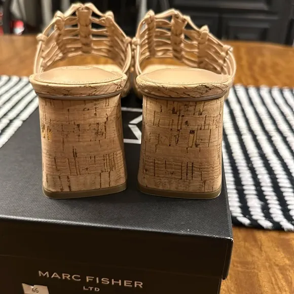 MARC FISHER women’s COLICA BLOCK HEEL SANDAL