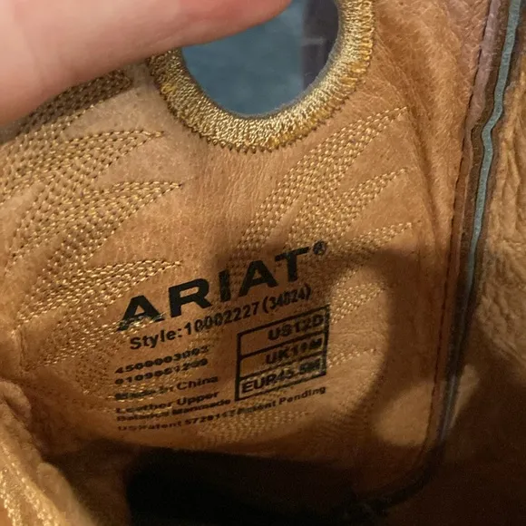 Men’s Ariat Heritage Roughstock brown leather cowboy boots size 12
