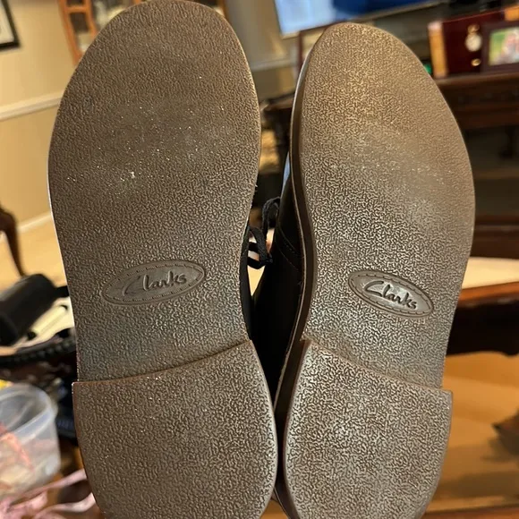 Men’s Clark’s Bushacre 2 Chucca Boots. Size 9.5