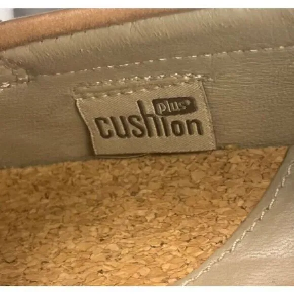 MENS CLARKS TOR COLLECTION TWINLEY FREE LEATHER SLIP ON TASSEL LOAFER SHOES Sz 9