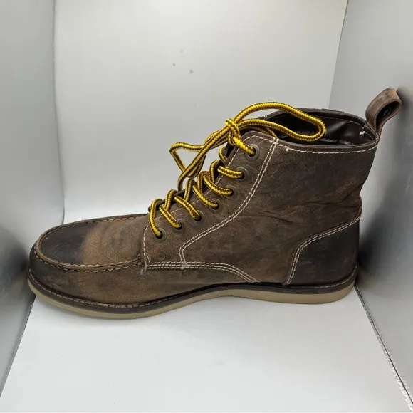 Men’s Crevo Buck Leather Boots Size 9.5