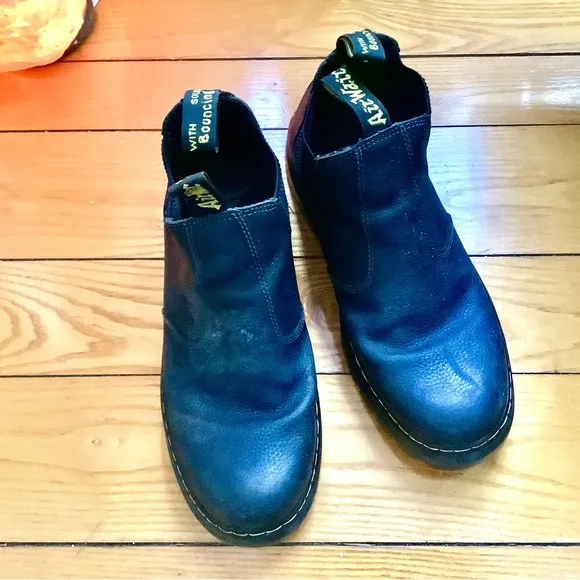 MEN’S Dr. Martens Hardie Chelsea Black Leather boots