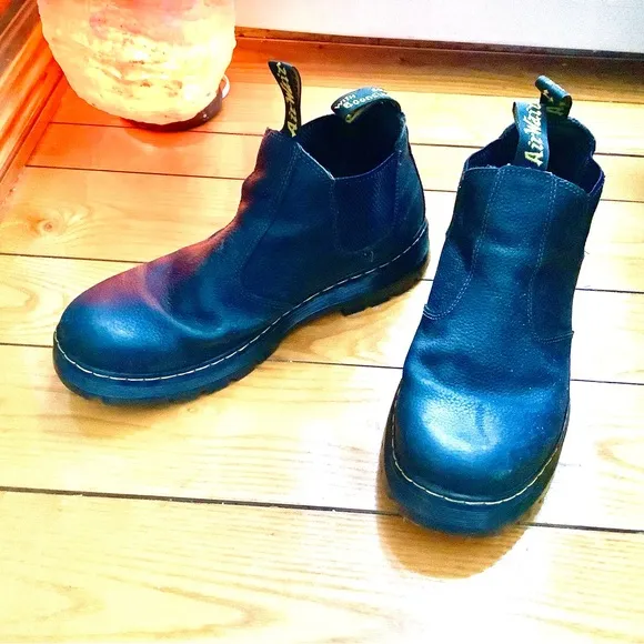 MEN’S Dr. Martens Hardie Chelsea Black Leather boots