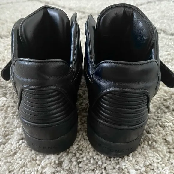 Men’s Givenchy Black Leather High Top Sneakers
