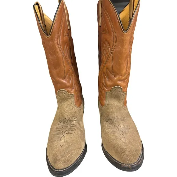 Men's Leather Cowboy Style Boots Smooth Grain Stitched Traditional Point Toe 10D
