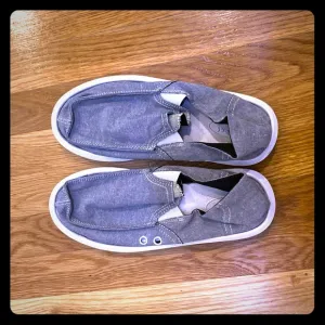 Men’s sanuk pick pocket slip on shoes - Size 8