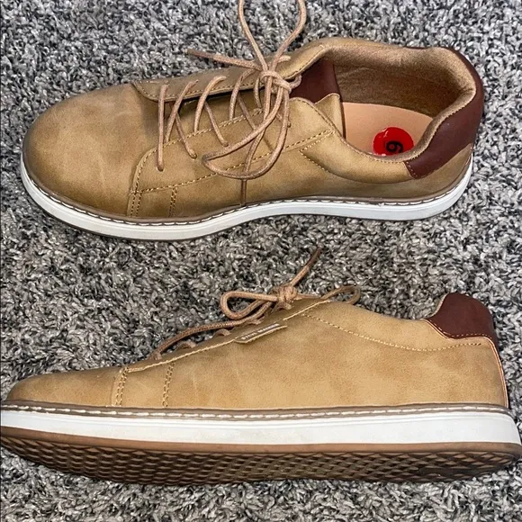 Mens Steve Madden shoes size 6
