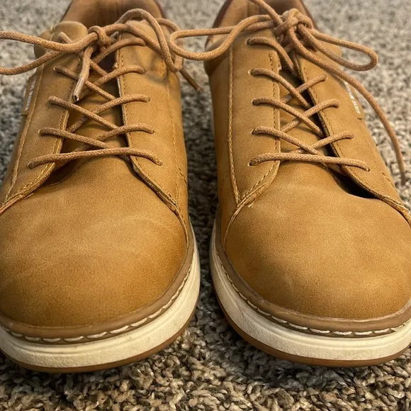 Mens Steve Madden shoes size 6