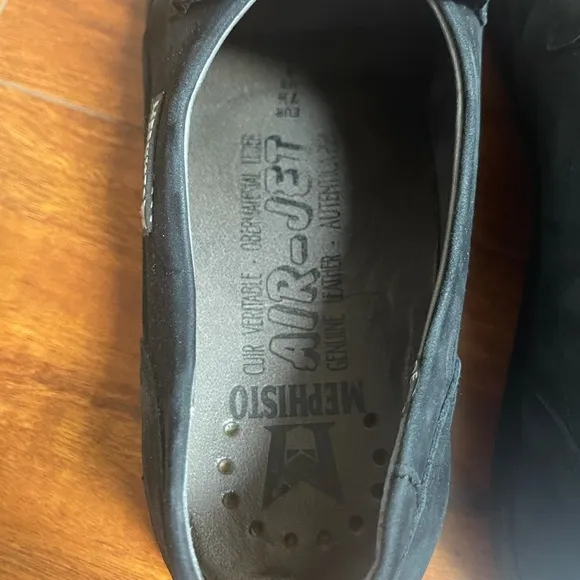 MEPHISTO DAMIEN Perforated Suede loafers slip on