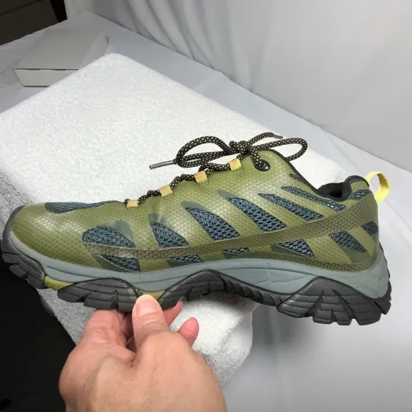 Merrell Men's Moab Edge 2 Hiking Shoes - Size 10.5