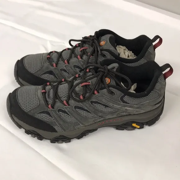 Merrell Mens Modern boots size 12.5 US