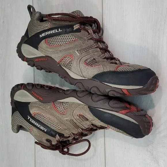 Merrell Mens Yokota 2 Outdoor Hiking Leather Sneakers shoes sz 11.5