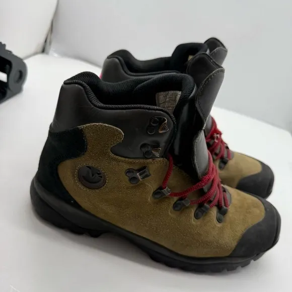 Merrell Millenium M2 Superlight Mens 10.5 Hiking Boots Shoes Leather Mountaineer
