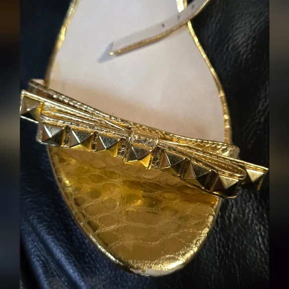 Michael Kors Gold Women's Sandals sz8M