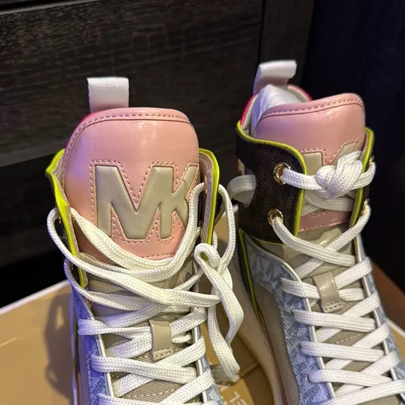 Michael Kors NWT Matson Color block logo High-Top Sneakers