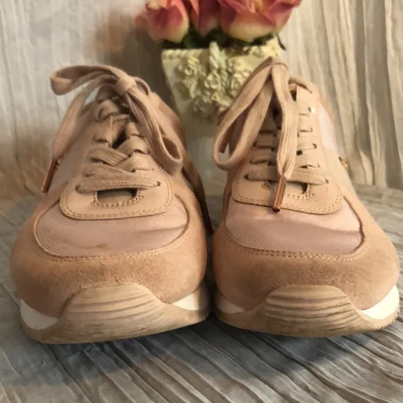 MICHAEL KORS size 8.5 Allie pink leather platform sneakers