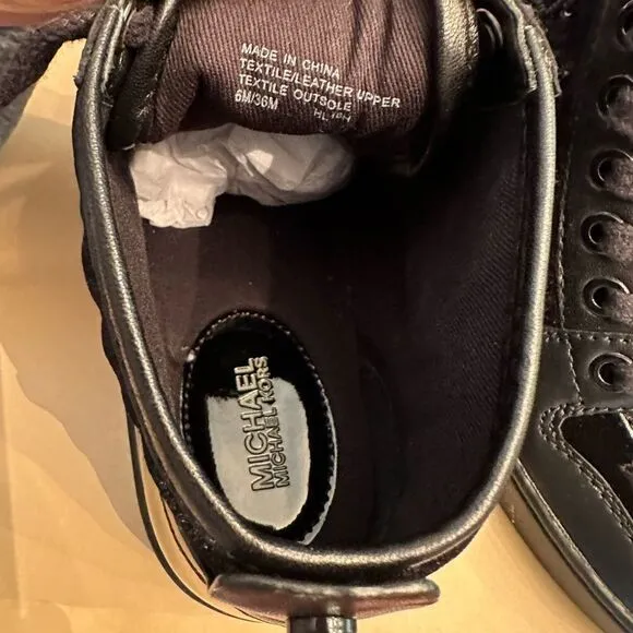 Michael Kors willingly high top floral sneakers size 6, black
