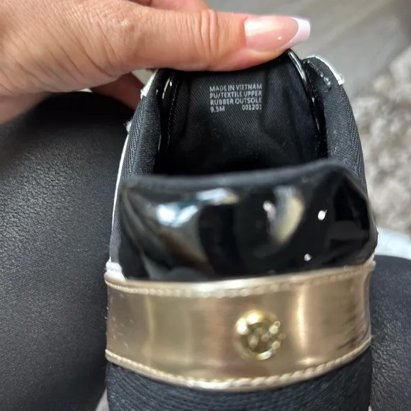 Michael Kor’s Women Trainer Wedge Sneakers Black White Gold Platform size 9.5
