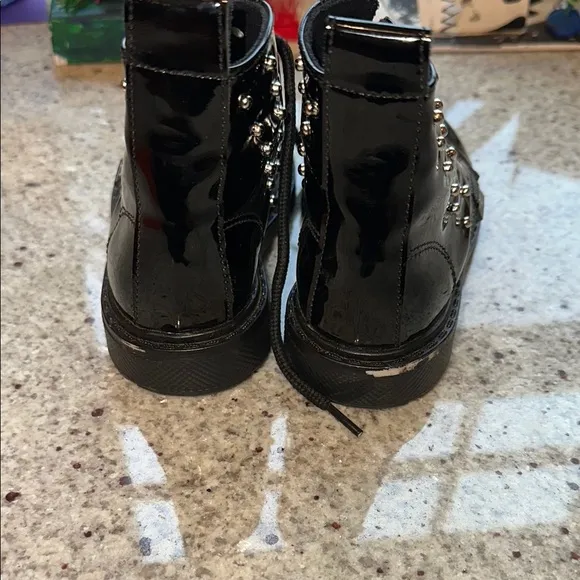 Migues size 25 or 8.5/9 black studded lace up boots for toddler
