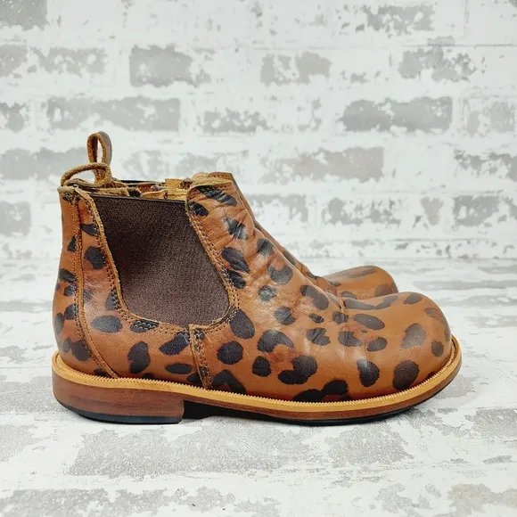 Mikoleon Kids Brown Animal Print Leather Round Toe Chelsea Boots F484