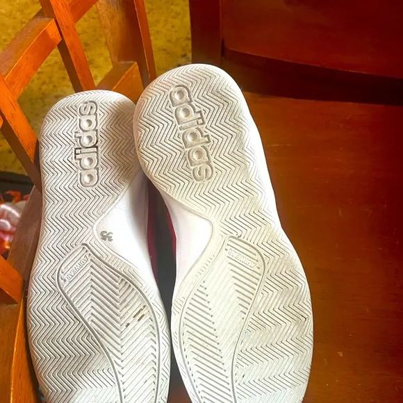 Mint condition boys Adidas high top sneakers