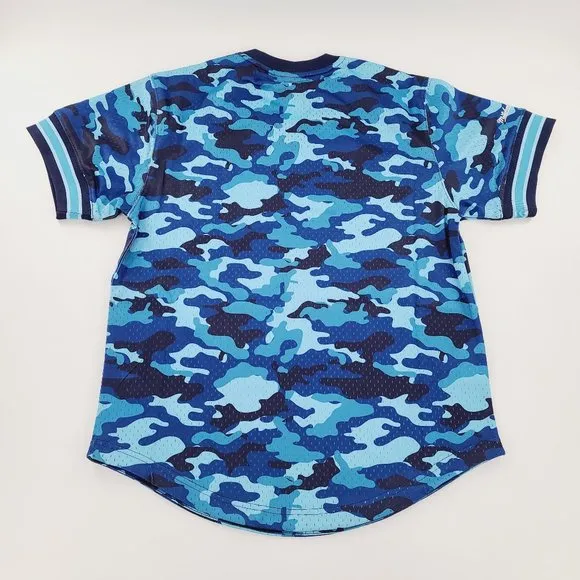 Mitchell &amp; Ness NBA Camo Mesh V Neck Knicks