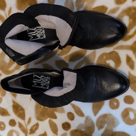 MIZ MOOZ BOOTS