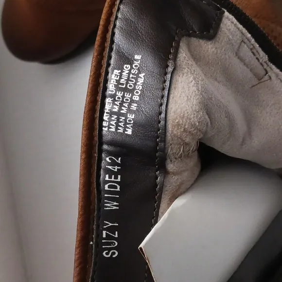 Miz Mooz Suzy size 42(11W) women's leather hazlenut brown ankle boots.