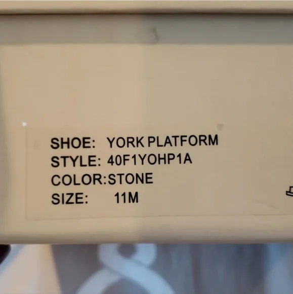Mk shoes color stone