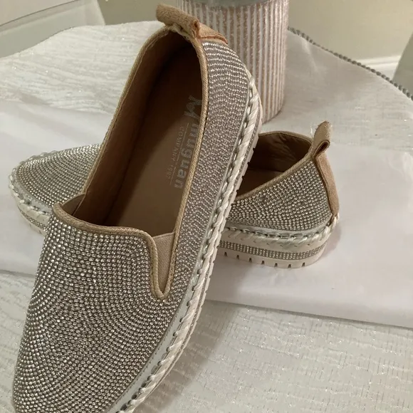 Muguan Silver Slip-On Shoes