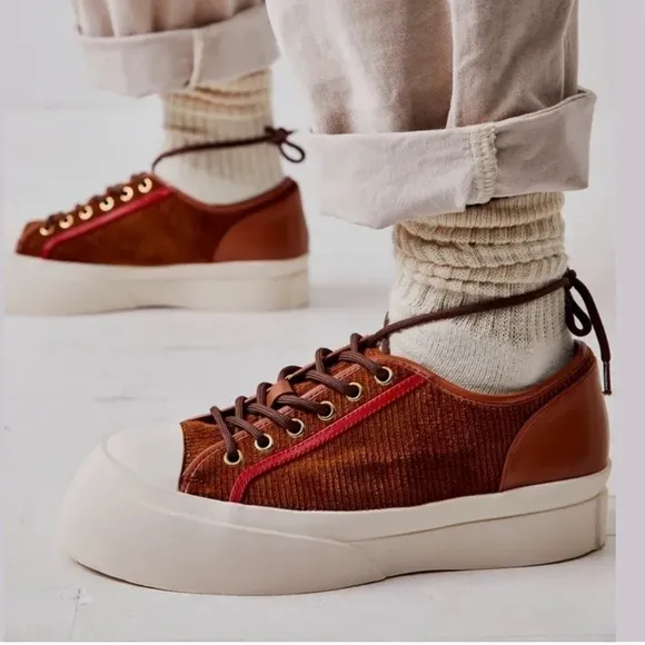 MUTMA Allegra Sneakers SIZE 38 NWT y2k boho J