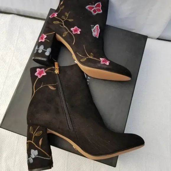 Nanette Lepore lily Ankle Boots‎ 10 NWB