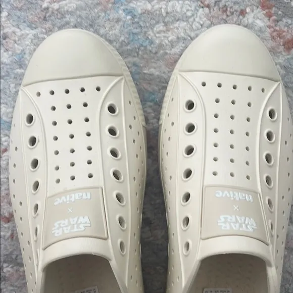 Native Star Wars Perforated Slip-On Shoes women size 10