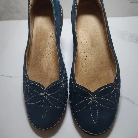 Naturalizer EUC Kipper Teal Blue Suede Size 12W Leather Loafer Flats Shoes