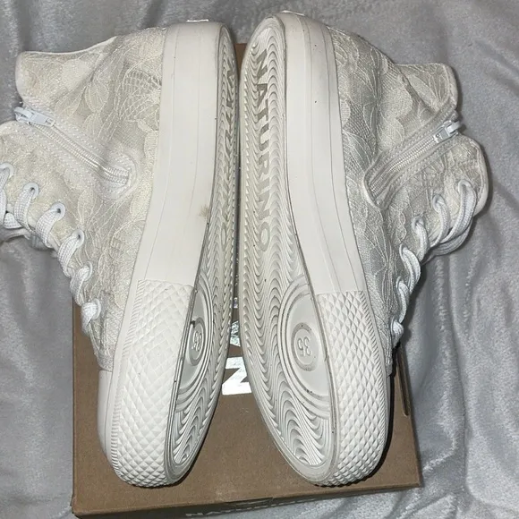 NATURINO YLFAS White Lace High-Top Sneakers